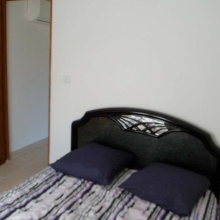 Chambres Chez L'Habitant Claviers 外观 照片